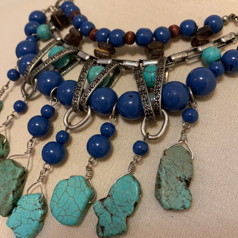 Robert Rose Statement Necklace with Turquoise. - Picture 2 of 7